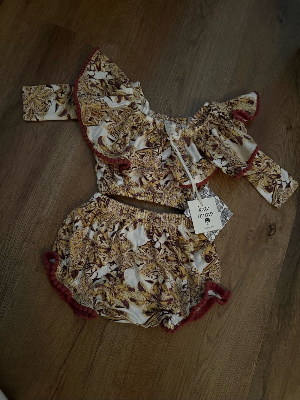 Kate Quinn bamboo set NWT
